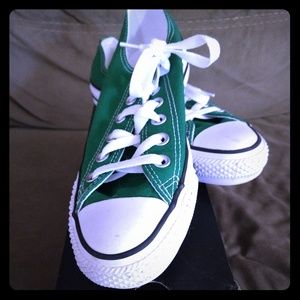 Converse shoes